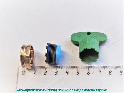 Аэратор M21 в комплекте с кольцом золото и ключом смесителя Jaipur THG 