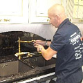 Обслуживание или ремонт кухонного смесителя